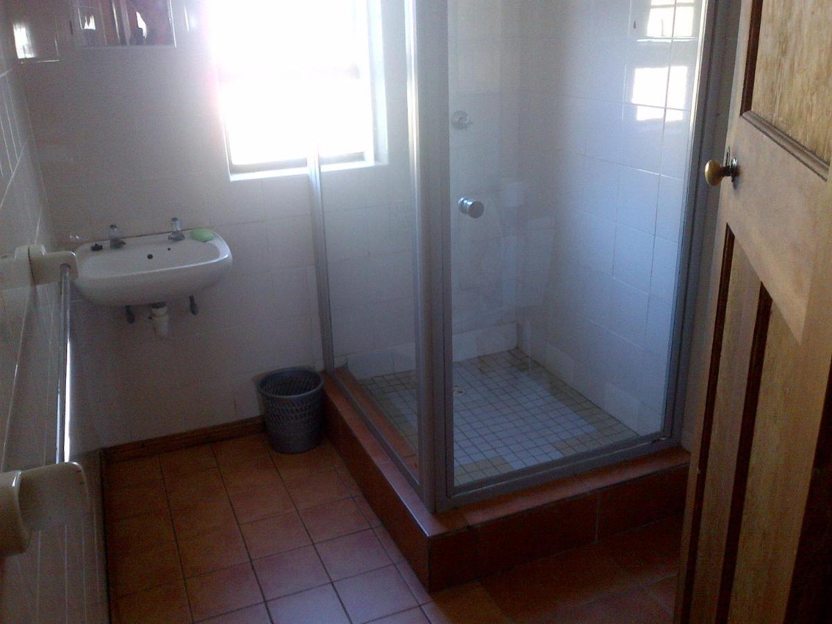 Gansbaai Lodge & Backpackers Zewnętrze zdjęcie